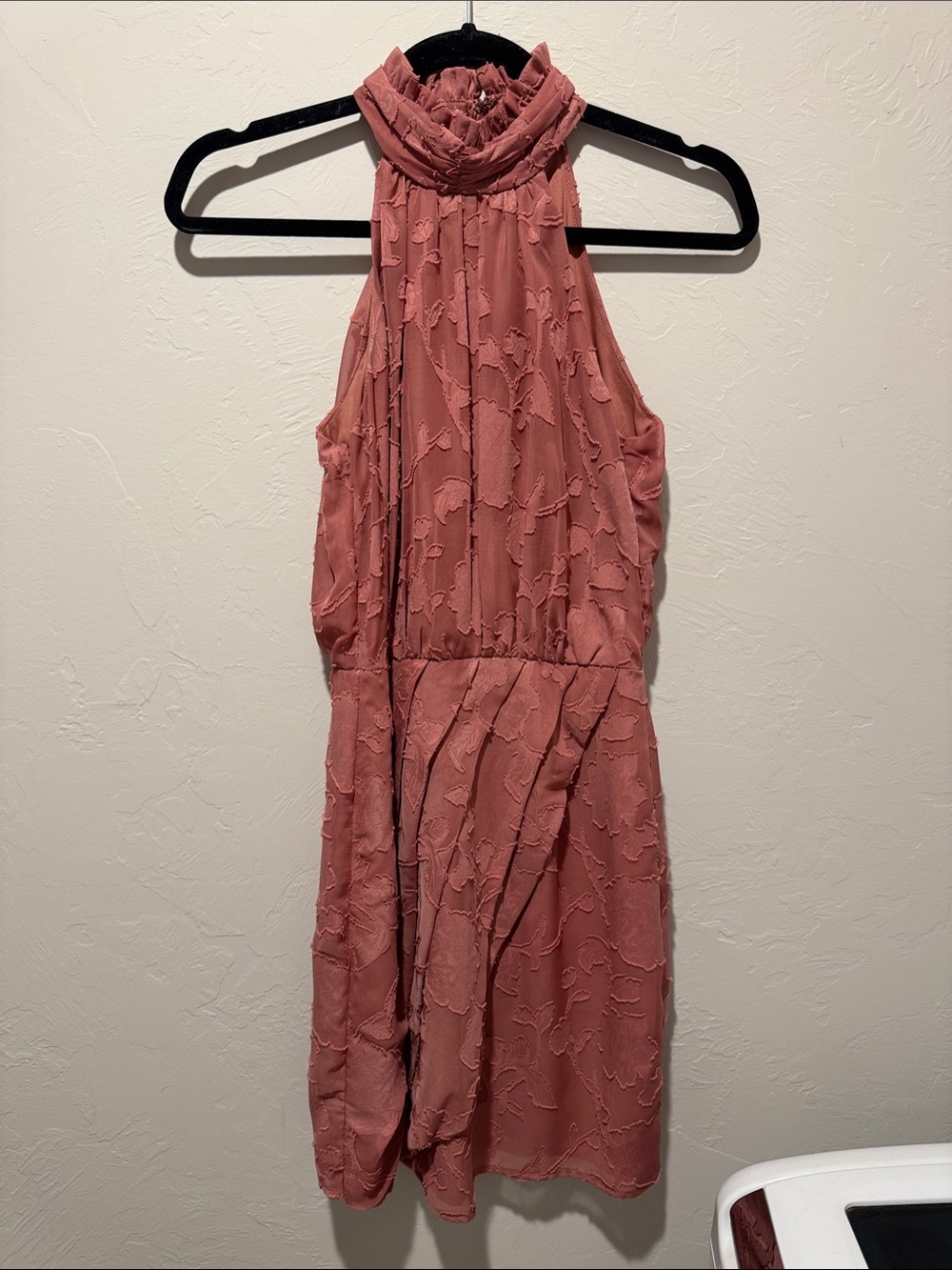 Lulus Women's High Neck Textured Dress - Rusty Rose